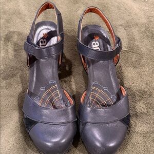 Stylish Black Leather Mules by Abeo